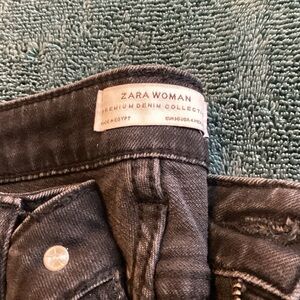 Zara Woman Dark Denim Jeans